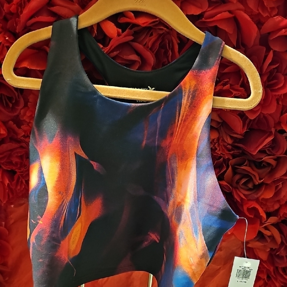 Old Navy NWT Colorful Abstract Girls Active Top Size Large 10/12